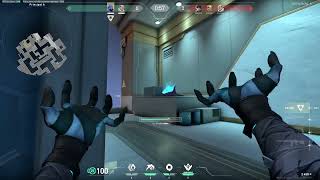 Spotlight Clip
