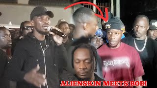Download lagu HE.BOBI WINE ALABUUDE ABAYIMBI,BASISINKANYE NE ALIENSKIN KU LUMBE LWA MAMA WA FIK FAMEICA,RIP  mp3