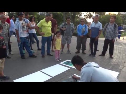 NO VAS A CREER LO QUE HACE ESTE JOVEN | Arte en las calles | Video increible 2016