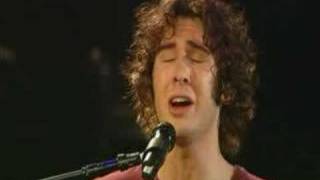 Josh Groban does Paul Simon&#39;s America