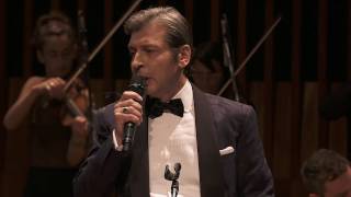 STRANGE I’VE SEEN THAT FACE BEFORE « LIBERTANGO » (Grace Jones-Astor Piazzolla) / CCK - Buenos Aires