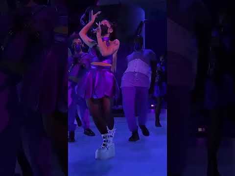 Ariana Grande Performs “Rain On Me” at the MTV Video Music Awards | 2020