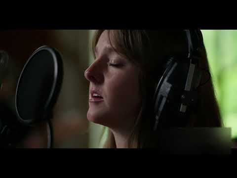 "Gold Dust Woman" Fleetwood Mac performed by Rumours of Fleetwood Mac (2022)