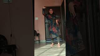 Download lagu Gup Chup Gup Chup Dance Cover | Sweety Chaudhary's Stunning Performance | Karan Arjun Song mp3
