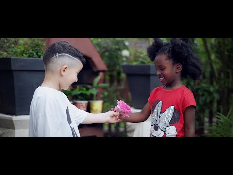 MC BILAL - KINDHEIT (Official Video)