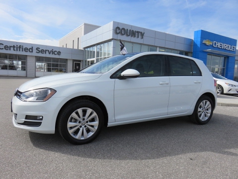 2015 VW Golf Trendline White