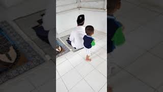 Download lagu Malik gangguin kakek sholat.. mp3