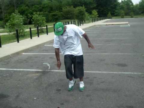 king tudy keep it real about his style'jookin.AVI