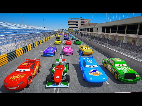 Race Disney Cars 3 - Macau Grand Prix McQueen VS The King Francesco Bernoulli Cruz Ramirez & Friends