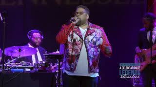 Dave Hollister Performs a Tribute to Teddy Riley - "Before I Let You Go"