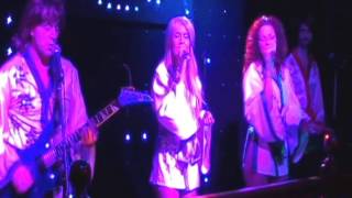 ABBA tribute band ABBA Chique