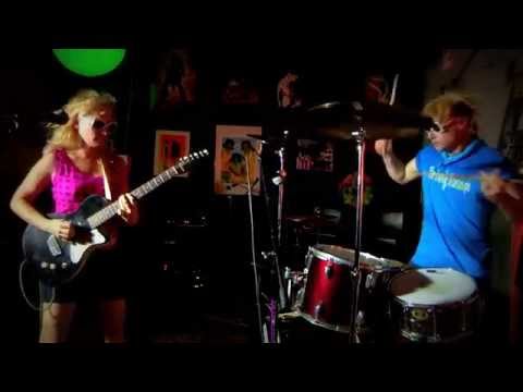 The Lonely Teardrops - "Hang On Tight"  (guest performance at Jimmy Z's Pungo Party 2015)