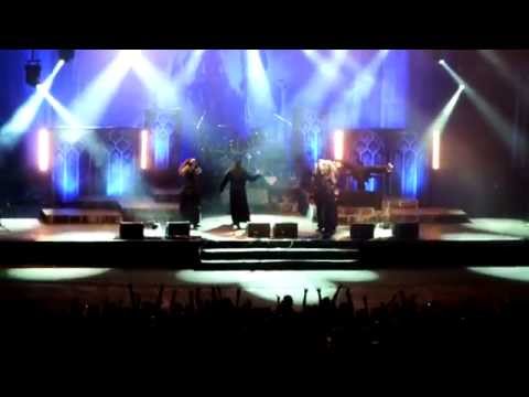 Videoclip de In the Name of God (Deus Vult) (Live) — Powerwolf
