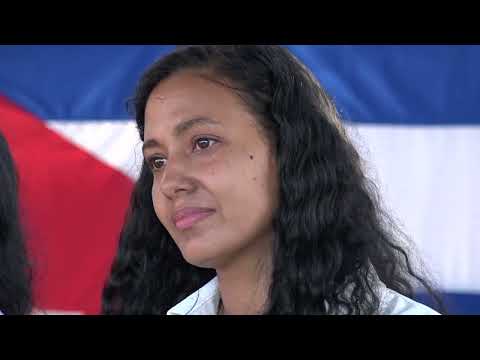 Reconocen a jóvenes destacados, a empresas y a entidades en Niquero