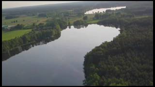 preview picture of video 'Trzcianka z lotu ptaka (4) - Jezioro Sarcz'