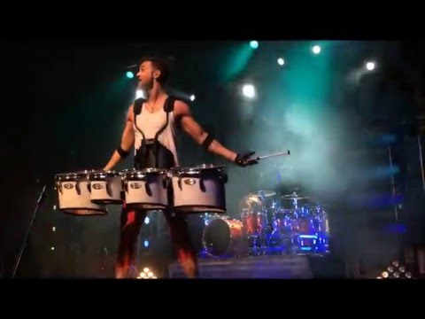 Arejay Hale & Bobby Rock Drum Solo 4-12-2016 Tulsa Brady Theatre in HD