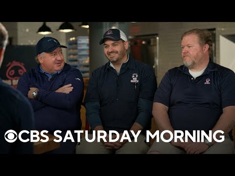 The Dish: ピッグ ビーチ BBQ のチームをご紹介します