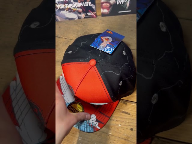 Vídeo relacionado con Concept One DC Comics Superman Baseball Cap, Snapback Hat with Flat Brim Gorra de béisbol, Azul, Talla única Unisex Adulto