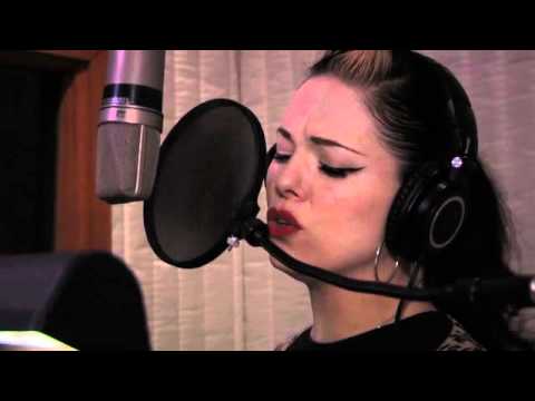 Imelda May - "I'm Lookin' For Someone To Love"