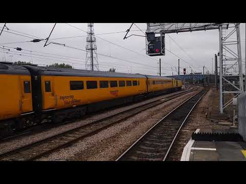 Network Rail class 43 43014 with 43 43013