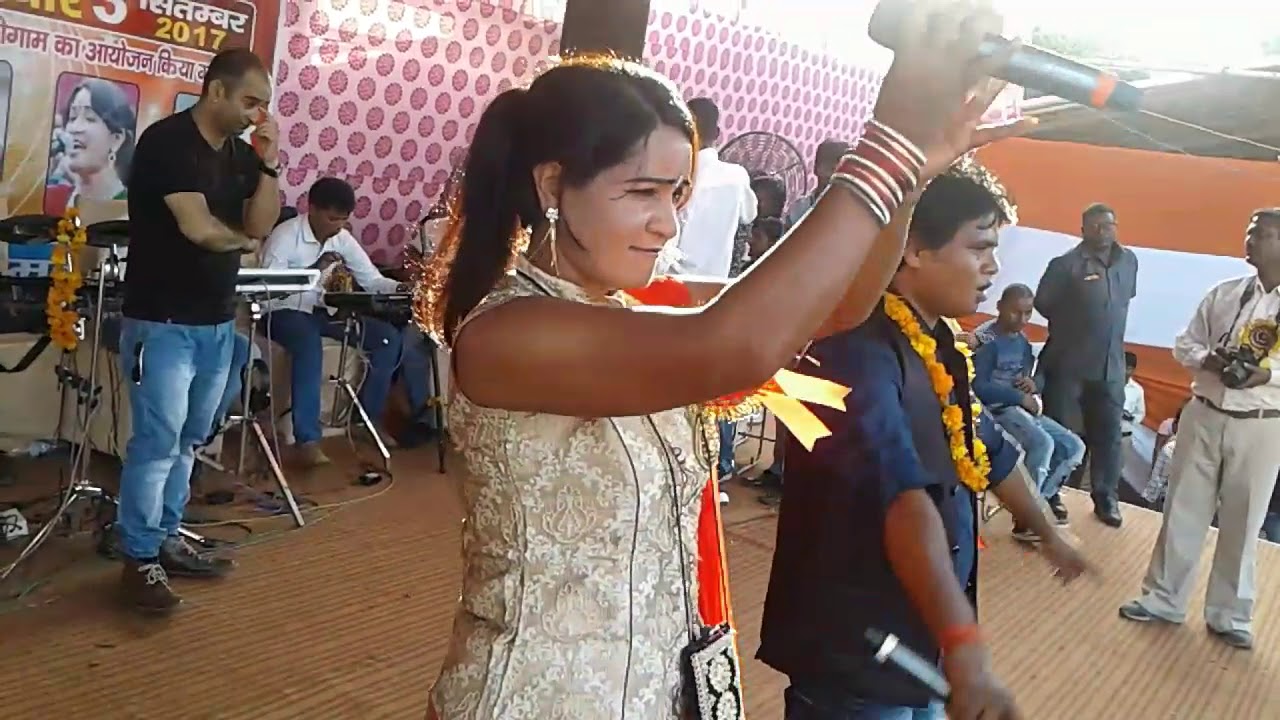 Delhi stage program 2017 गायक प्रीतम व् सुनैना