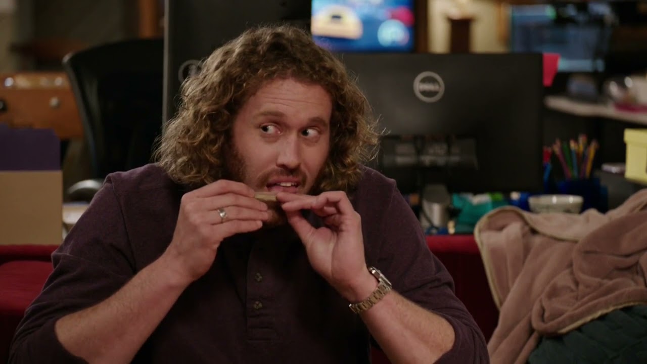 GIlfoyle hacks into Endframe