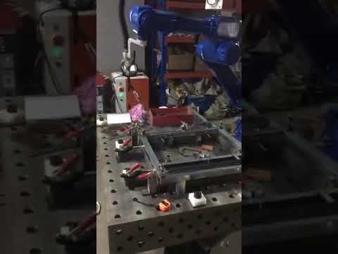 Welding robot for doors / Window frame / fire-proof door