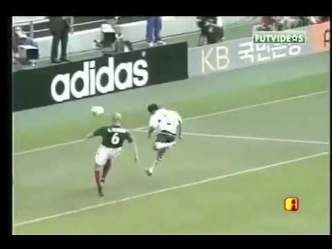 Landon Donovan (EUA) - 17/06/2002 - EUA 2x0 México - 1 gol