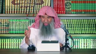 صورة حكم الحجاب للمرأة عند سجود التلاوة وهل يُشترط له الوضوء واستقبال القبلة؟