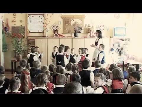 Népi gyermekjáték vetélkedő 2013.- Szászrégen