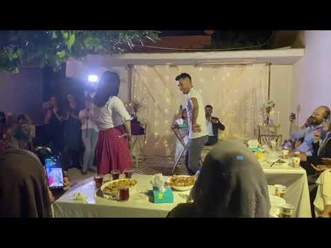 charkh bezan beshin be maydan