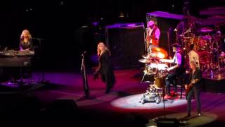 Fleetwood Mac - Think About Me, Live at The Classic East 7/30/17