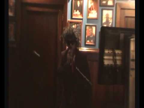 sexbomb SPORTS BAR PEDRO