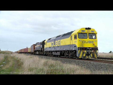QUBE 9173 "Ultima Hay Containers" With G532 & X31 (26/7/2021) - PoathTV Australian Trains & Railways