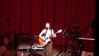 Ani Difranco Live 4-9-2011 Grass Valley - HD ( Promiscuity - with special long intro)