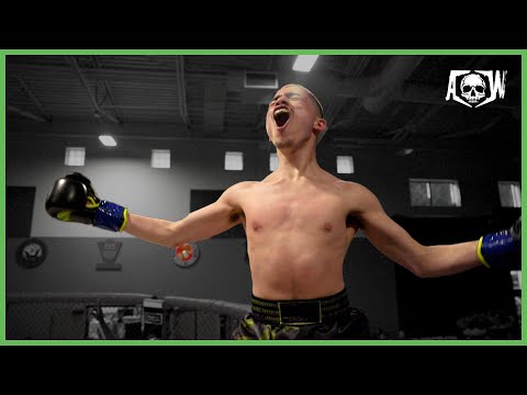 Larry Cole vs Dalexsandro Morales - AM 125LB Kickboxing Fight | Arena Wars