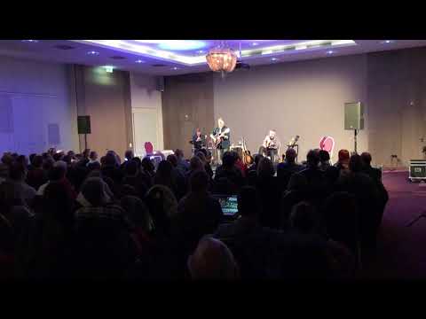 SONGBIRD FESTIVAL DAVOS I Blues Max - Gitarremaa