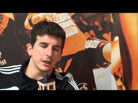 Das Orange Sofa mit Ruben Schelbert