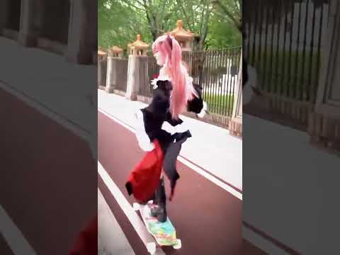 krul cosplay skateboard #anime