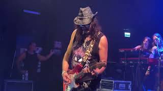 Download lagu Rata Blanca “El último ataque” con Saúl Blanch. Teatro de Flores 03/2026 mp3