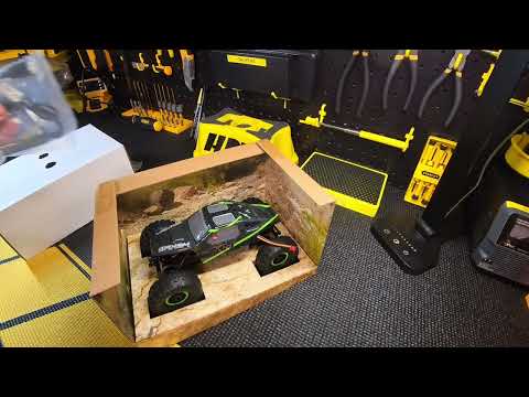 New Axial AX24 XC-1 1/24 4WD RTR 4WS Mini Crawler