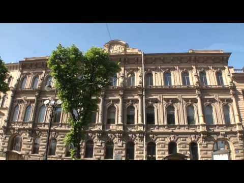 Город, который всегда удивляет!