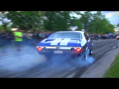 The Ultimate MUSCLE CAR BURNOUTS Compilation 2017
