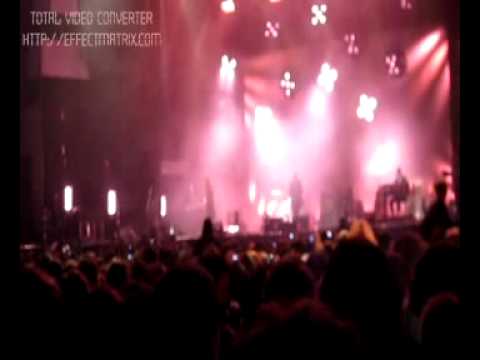 Fluorescent Adolescent - MTV Winter Valencia 2010 - Arctic Monkeys