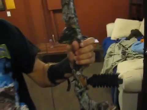 Saber 40 Pound Take Down Recurve Bow