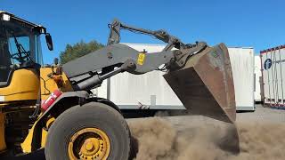 Купить фронтальный погрузчик Volvo L110 F - Изображение 4 | Machineryline LT Фронтальный погрузчик Volvo L110 F | Изображение 4 - Machineryline