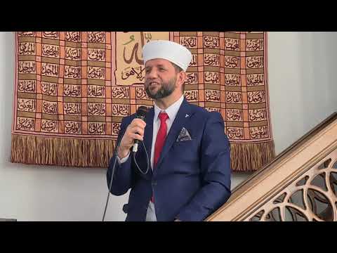 Shej Abdurrazak el Bedri na tregoi kete ngjarje ...Te permalluarit per Allahun