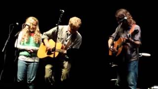 Storyhill Fest 2013: Storyhill [ World Go Round ] John Hermanson - Chris Cunningham