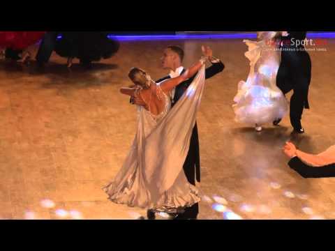 Daniil Ulanov - Irina Gogoladze, Final English Waltz