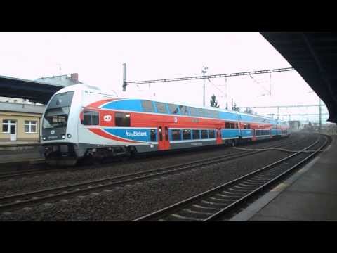 Odjezd vlaku Os 9319 (ČD 471.050) - Poříčany, 2. 1. 2014